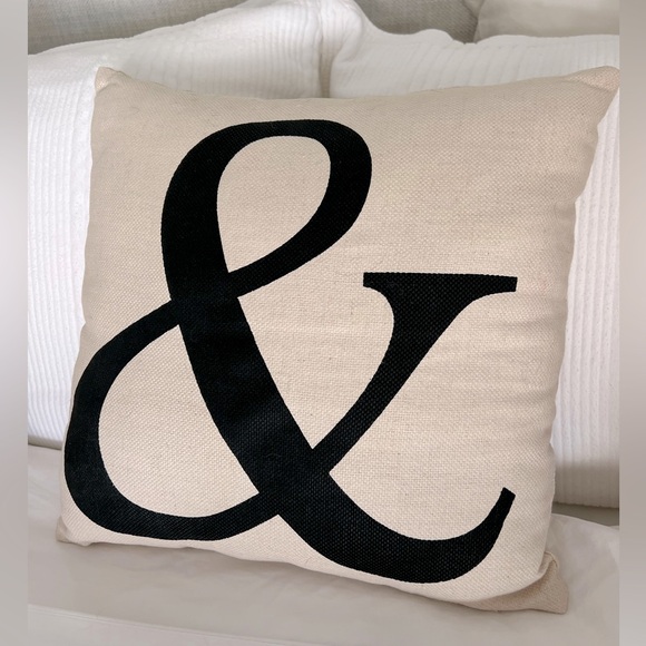 Borgata Mr & Mrs Pillows, Set of 3 - Picture 4 of 9